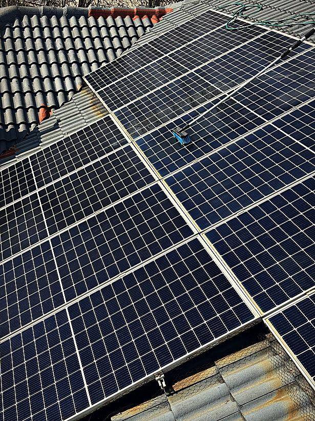 Large residential solar array after cleaning